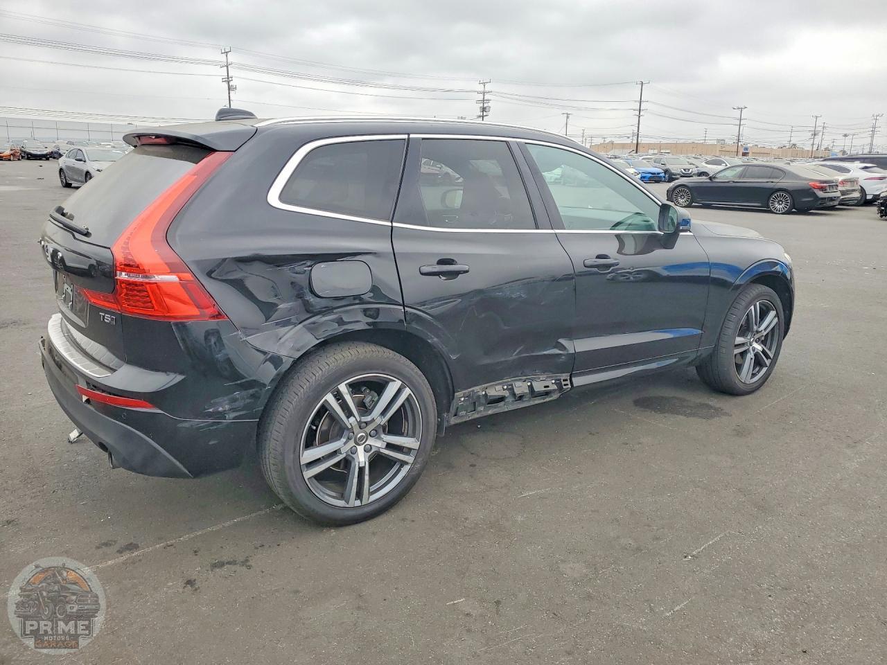 2020 VOLVO XC60 — фото 3
