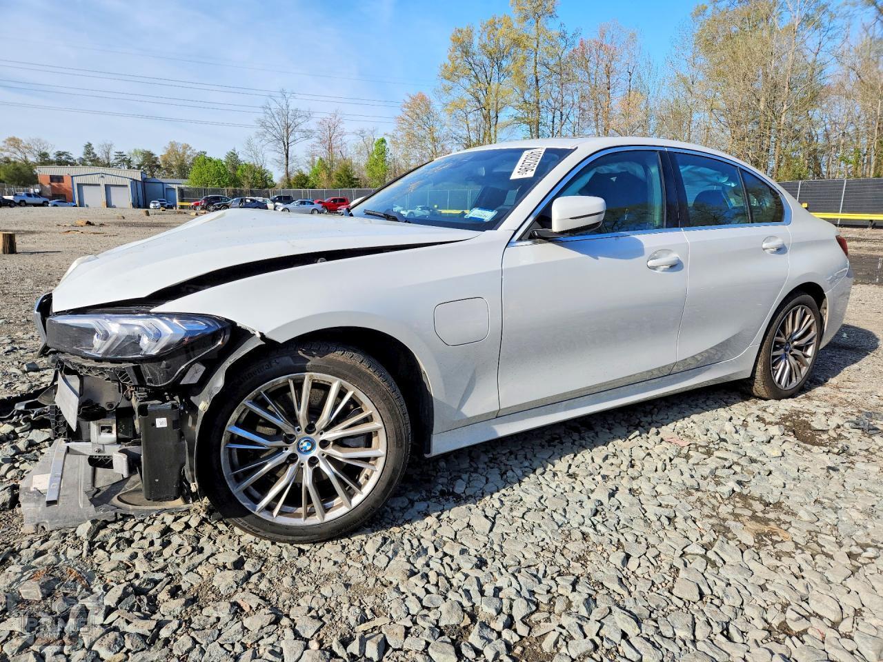 2024 BMW 3 SERIES — фото 1