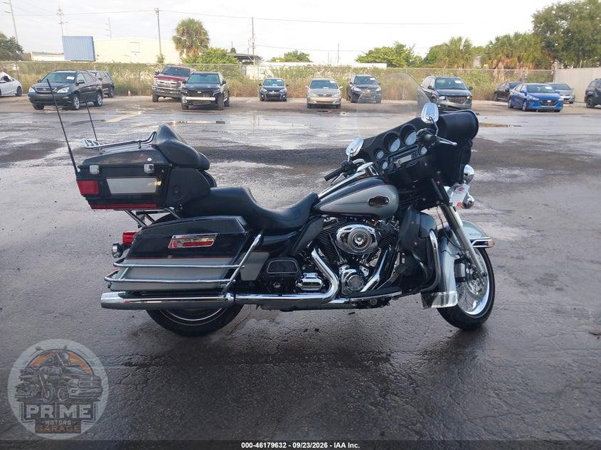 2010 HARLEY-DAVIDSON FLHTCU (ULTRA CLASSIC ELECTRA GLIDE) — фото 12