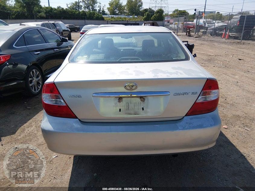 2004 TOYOTA CAMRY XLE — фото 16