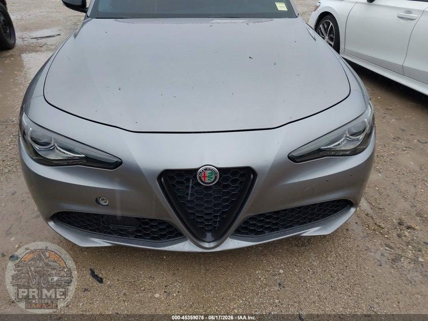 2020 ALFA ROMEO GIULIA RWD — фото 12