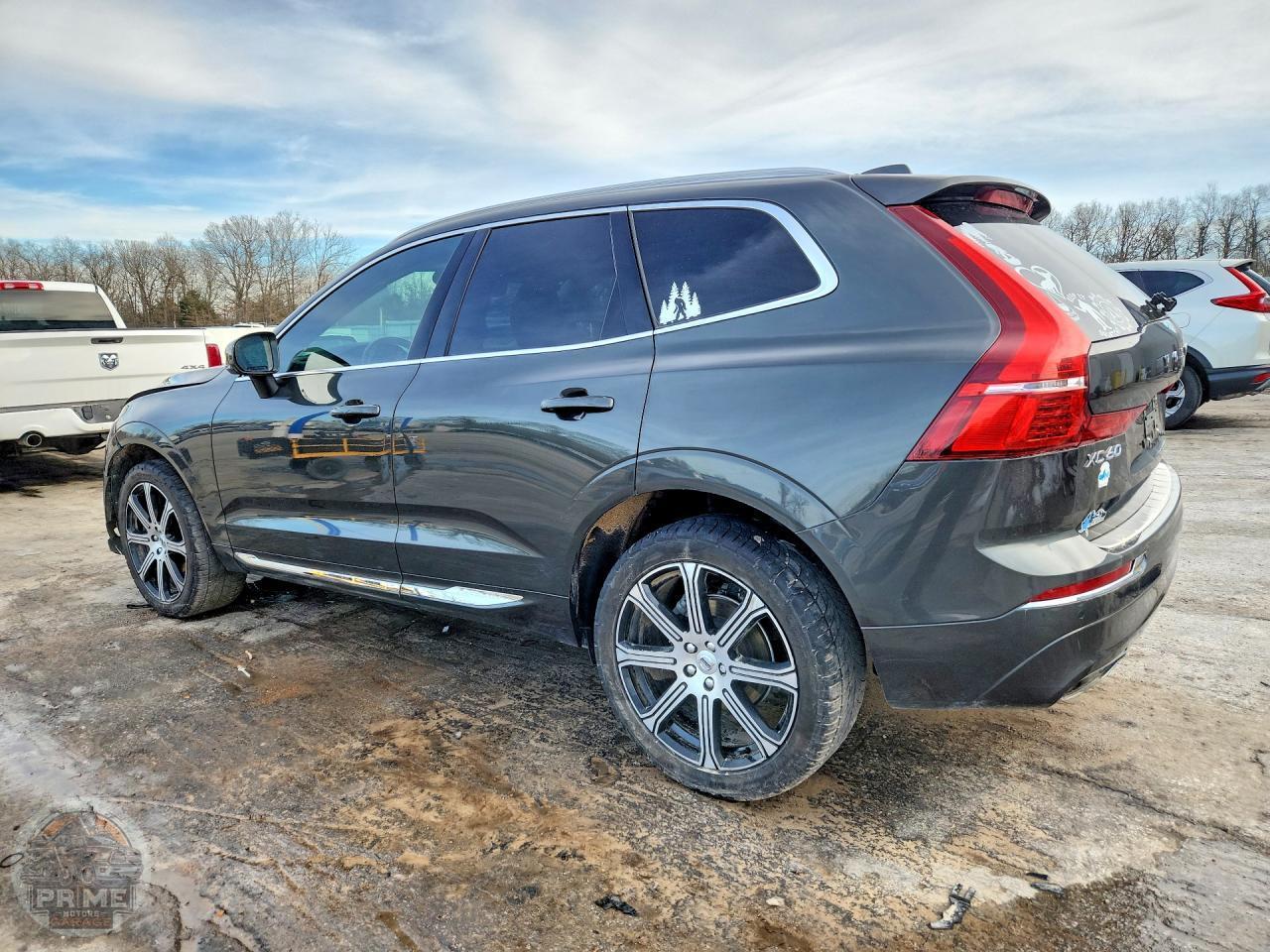 2020 VOLVO XC60 — фото 2