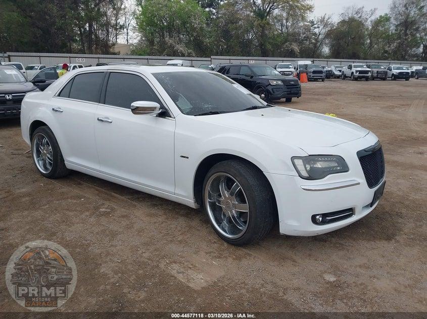 2012 CHRYSLER 300C — фото 1