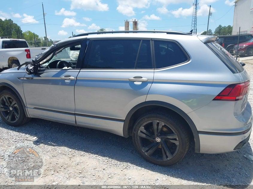 2023 VOLKSWAGEN TIGUAN 2.0T SE R-LINE BLACK — фото 15
