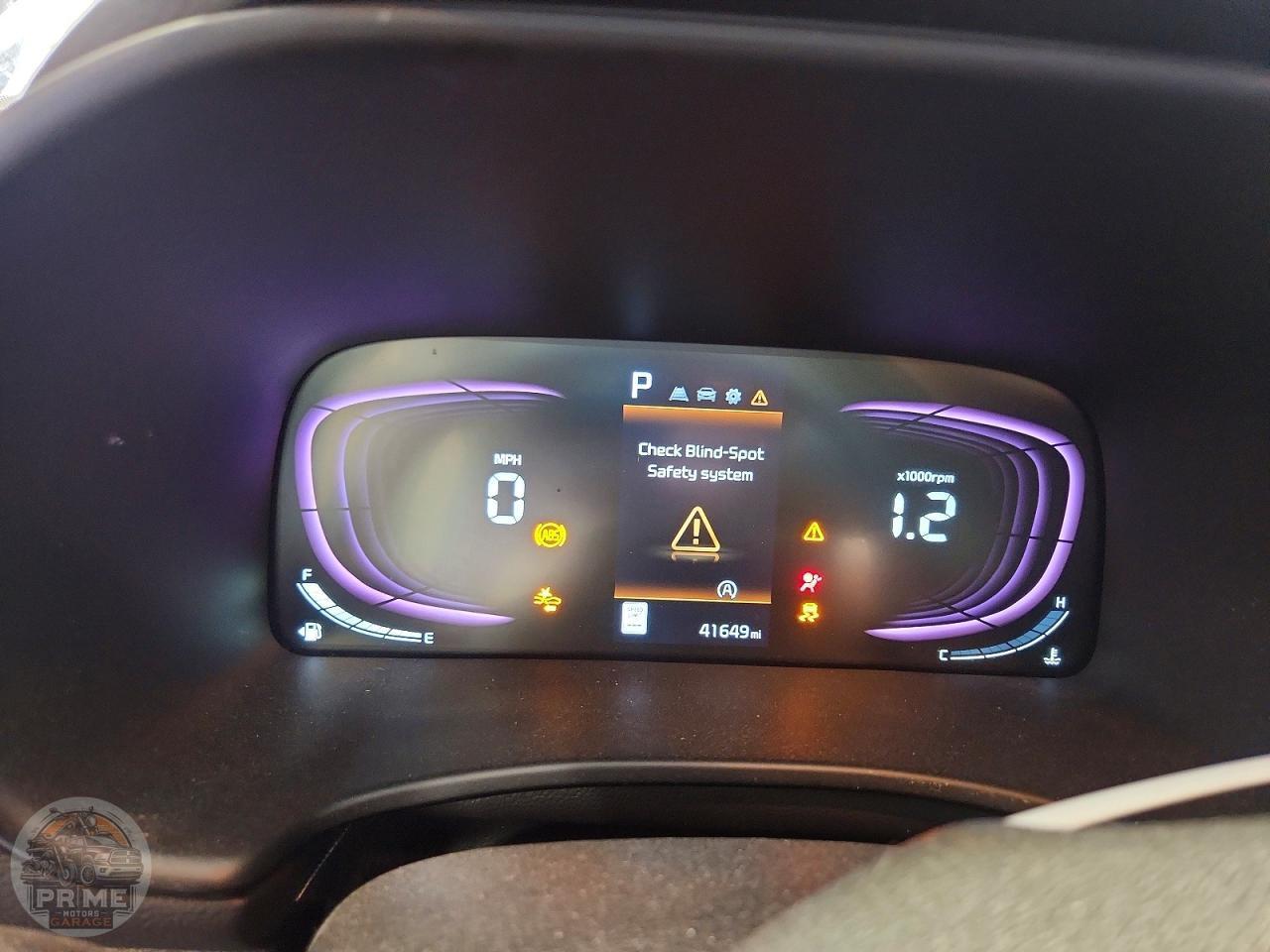 2025 KIA SOUL — фото 9
