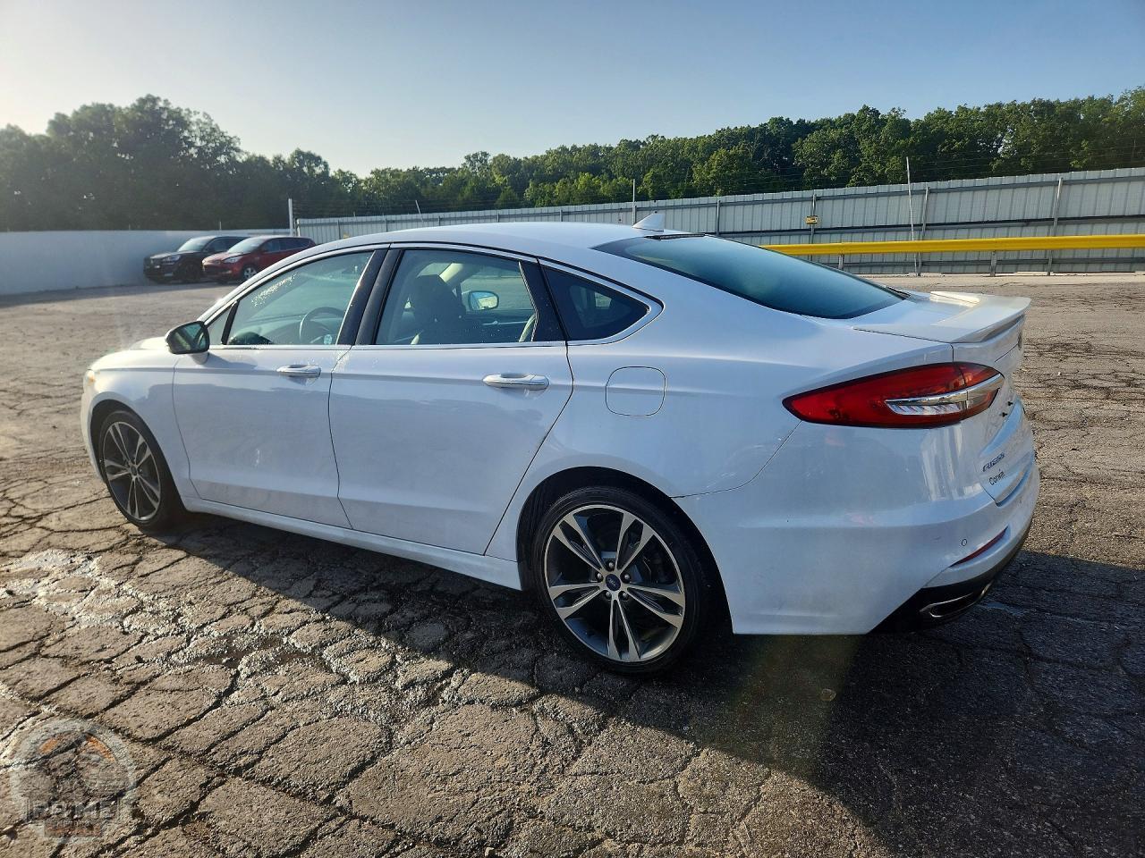 2020 FORD FUSION — фото 1