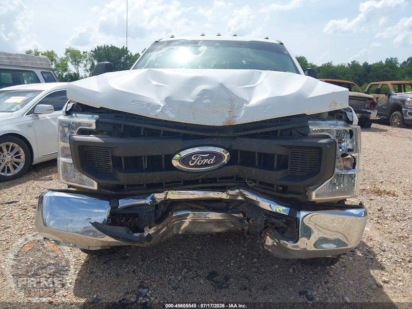 2020 FORD F-350 CHASSIS XL — фото 12