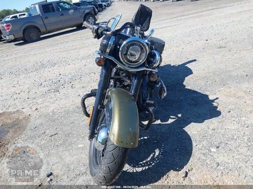 2018 HARLEY-DAVIDSON FLHC (HERITAGE CLASSIC) HERITAGE CLASSIC — фото 5