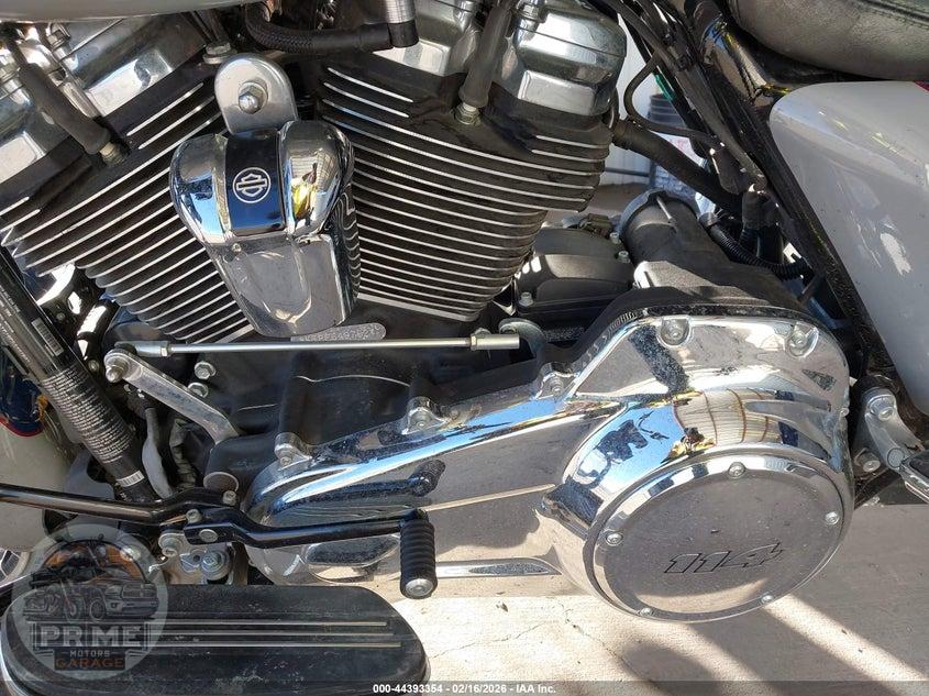 2023 HARLEY-DAVIDSON FLTRXS (ROAD GLIDE SPECIAL) — фото 9