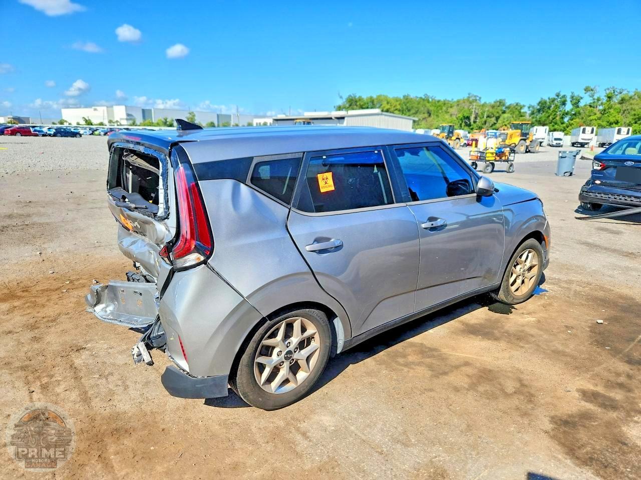 2023 KIA SOUL — фото 3