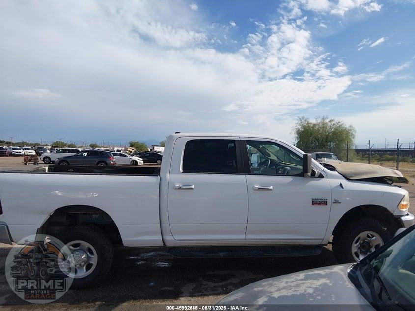 2011 RAM RAM 2500 SLT — фото 14
