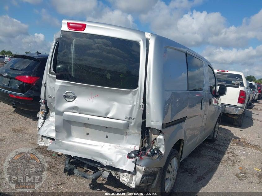 2015 NISSAN NV200 SV — фото 4