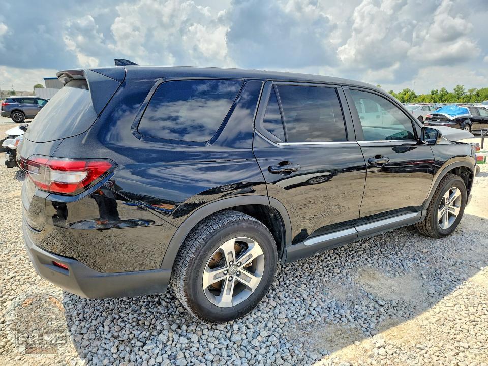 2023 HONDA PILOT — фото 3
