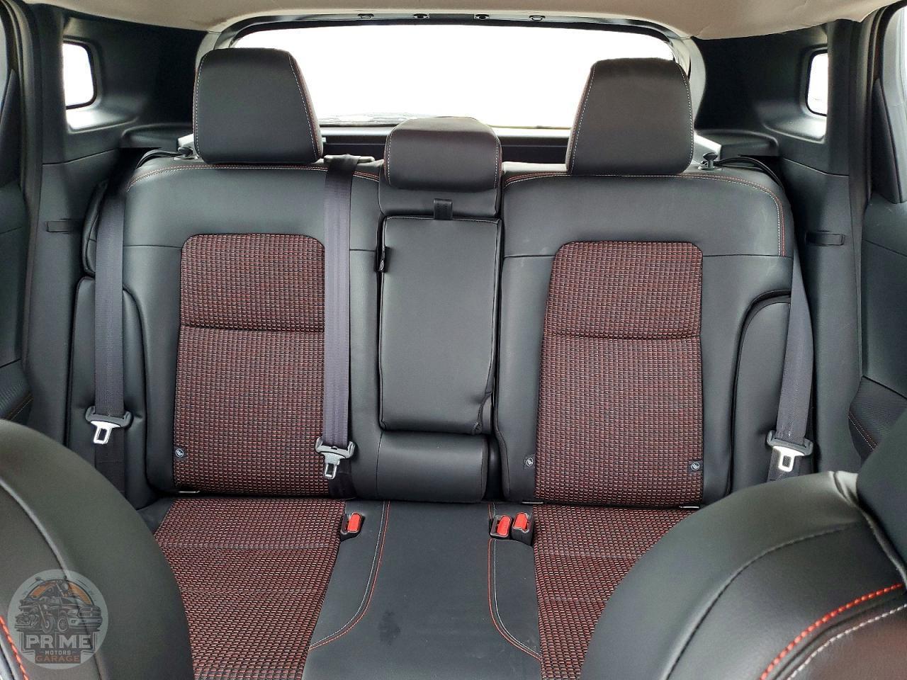 2025 NISSAN KICKS — фото 20
