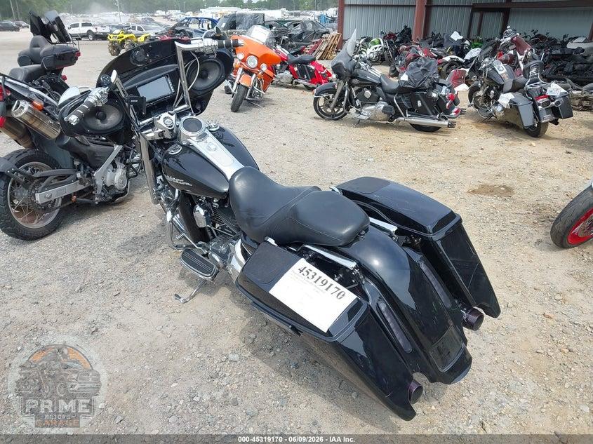 2006 HARLEY-DAVIDSON FLHRS (ROAD KING CUSTOM) ROAD KING — фото 3