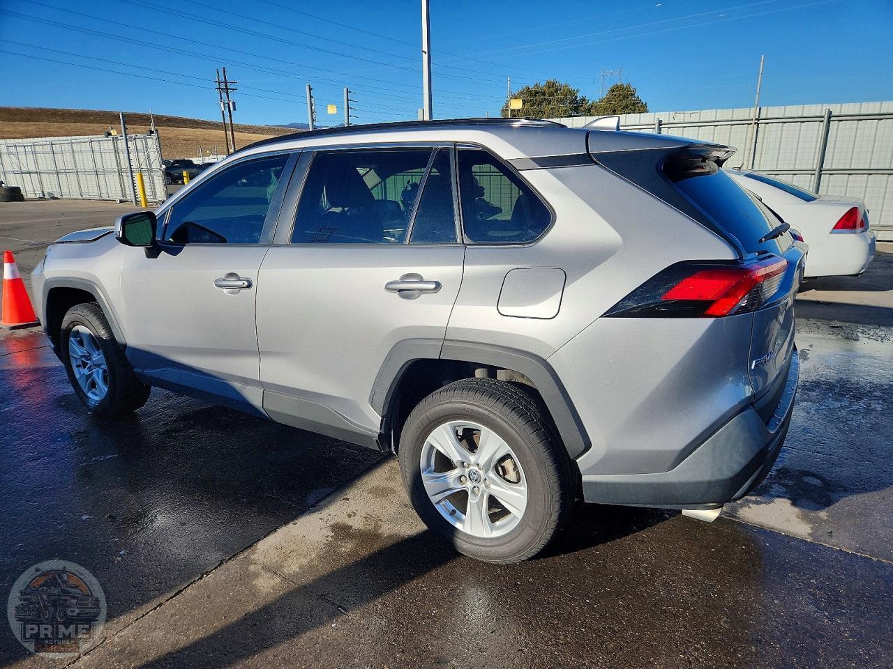 2020 TOYOTA RAV4 — фото 2