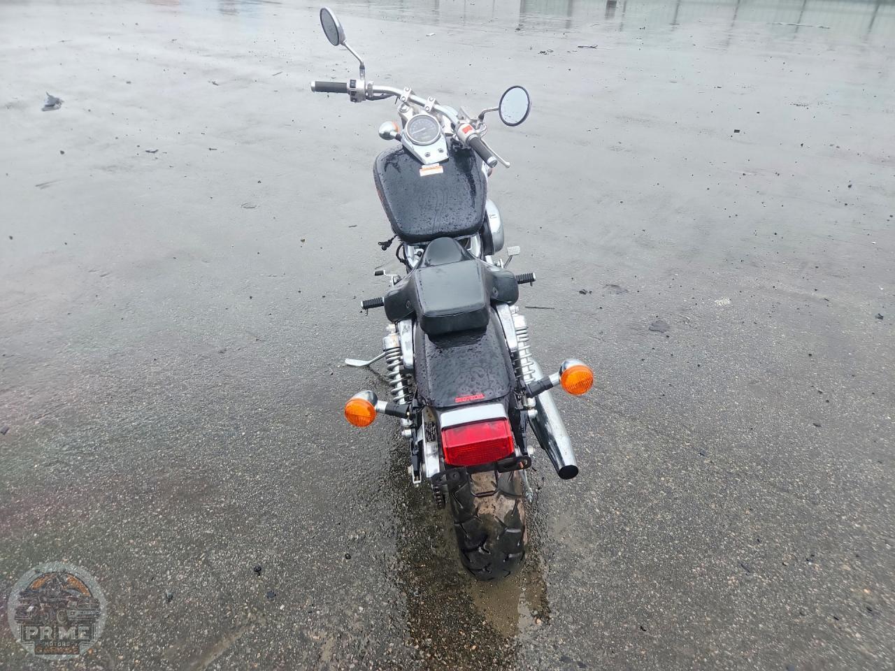2002 HONDA VT750 — фото 4