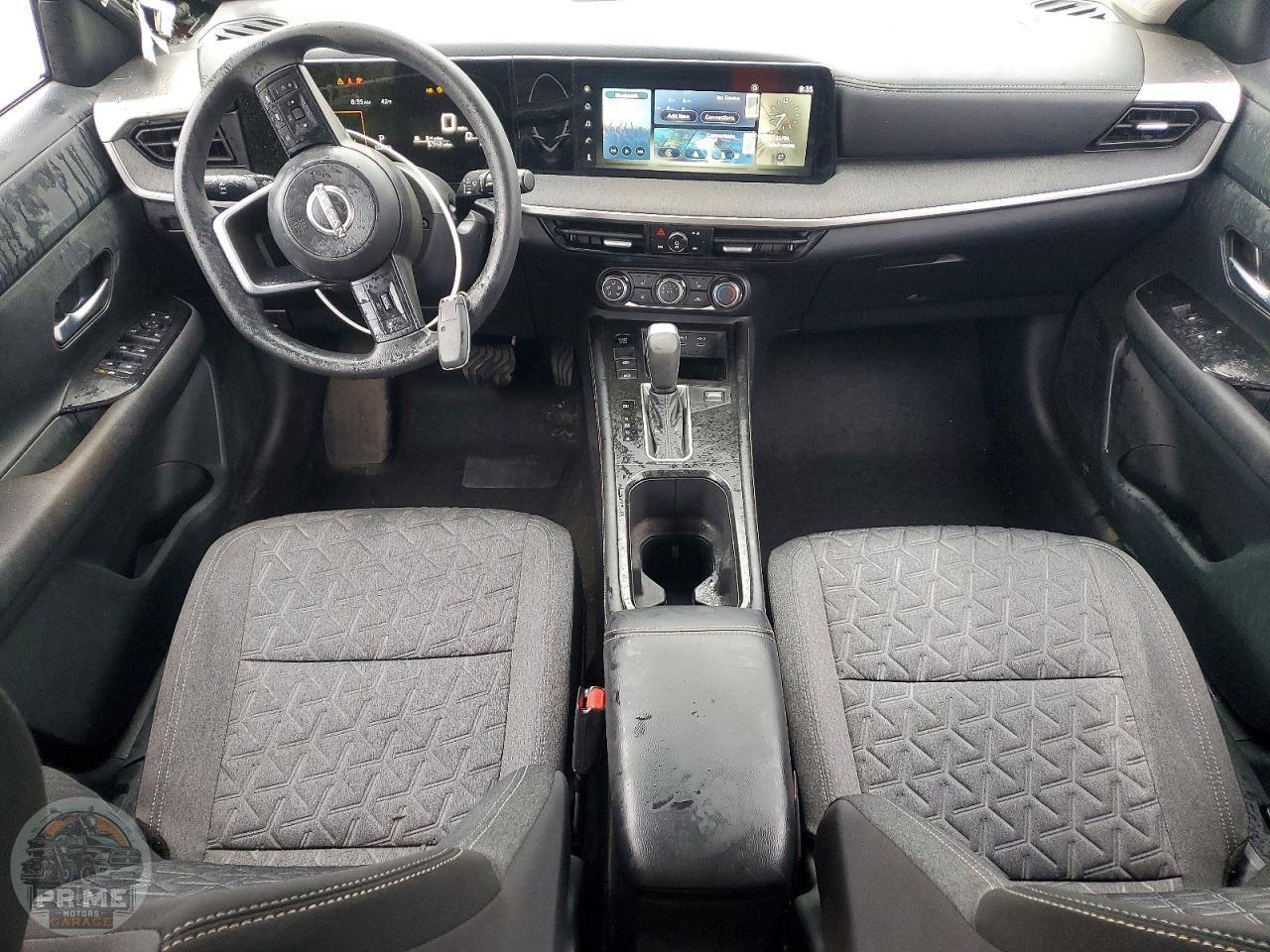 2025 NISSAN KICKS — фото 8