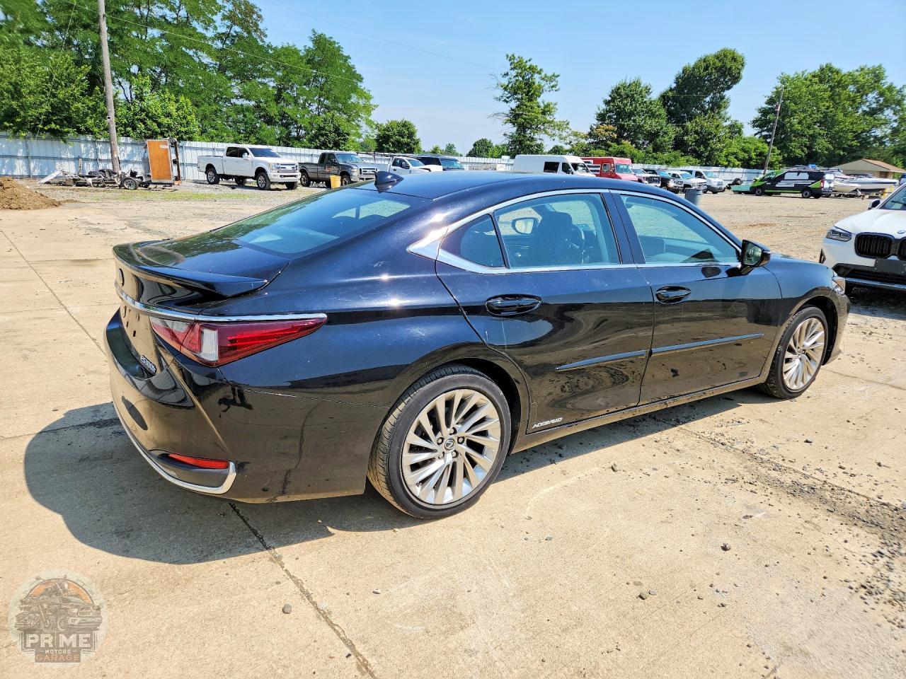 2020 LEXUS ES — фото 3