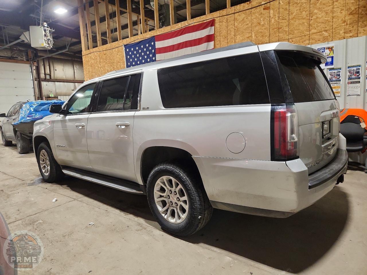 2020 GMC YUKON — фото 6