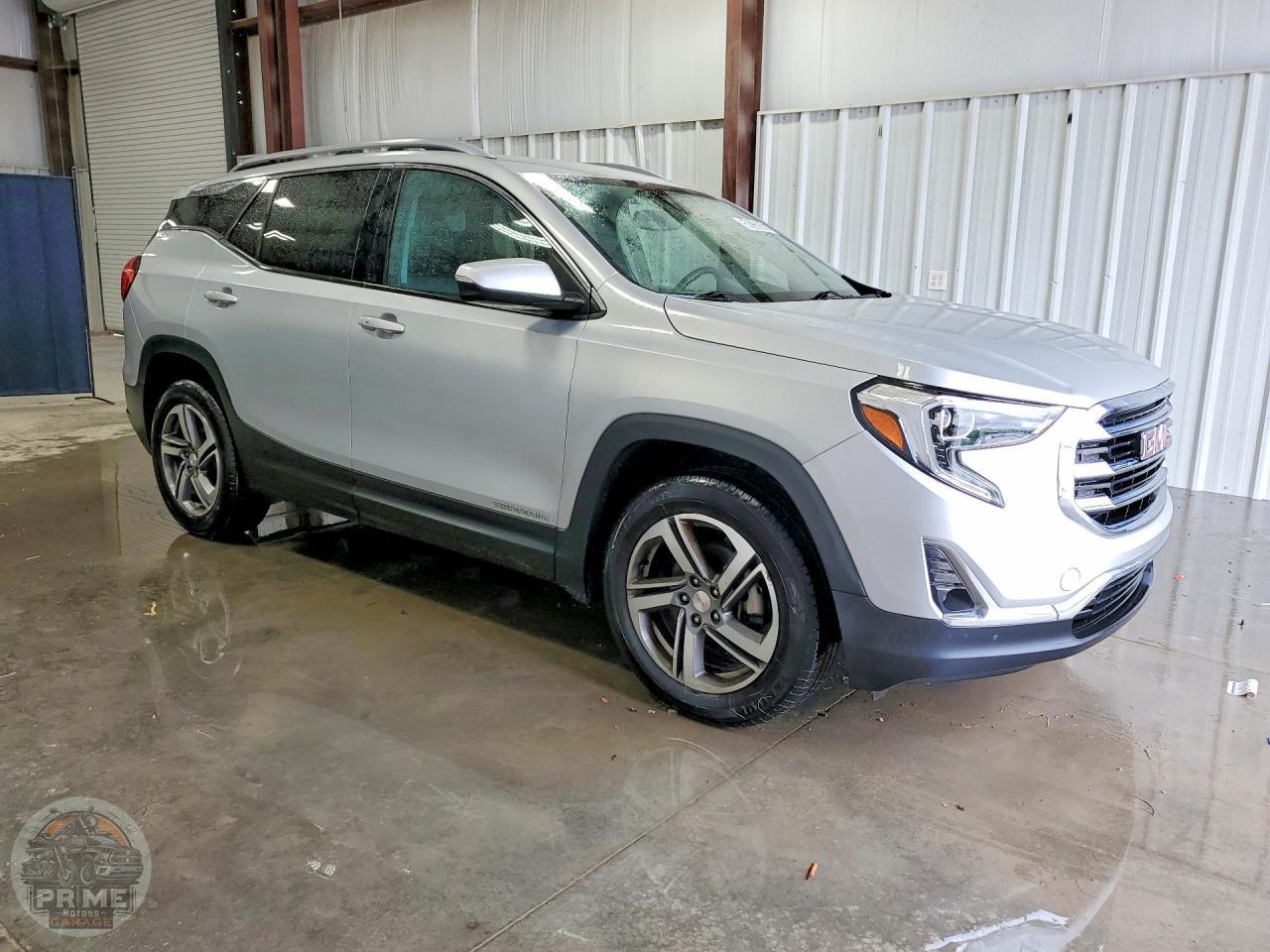 2021 GMC TERRAIN — фото 3