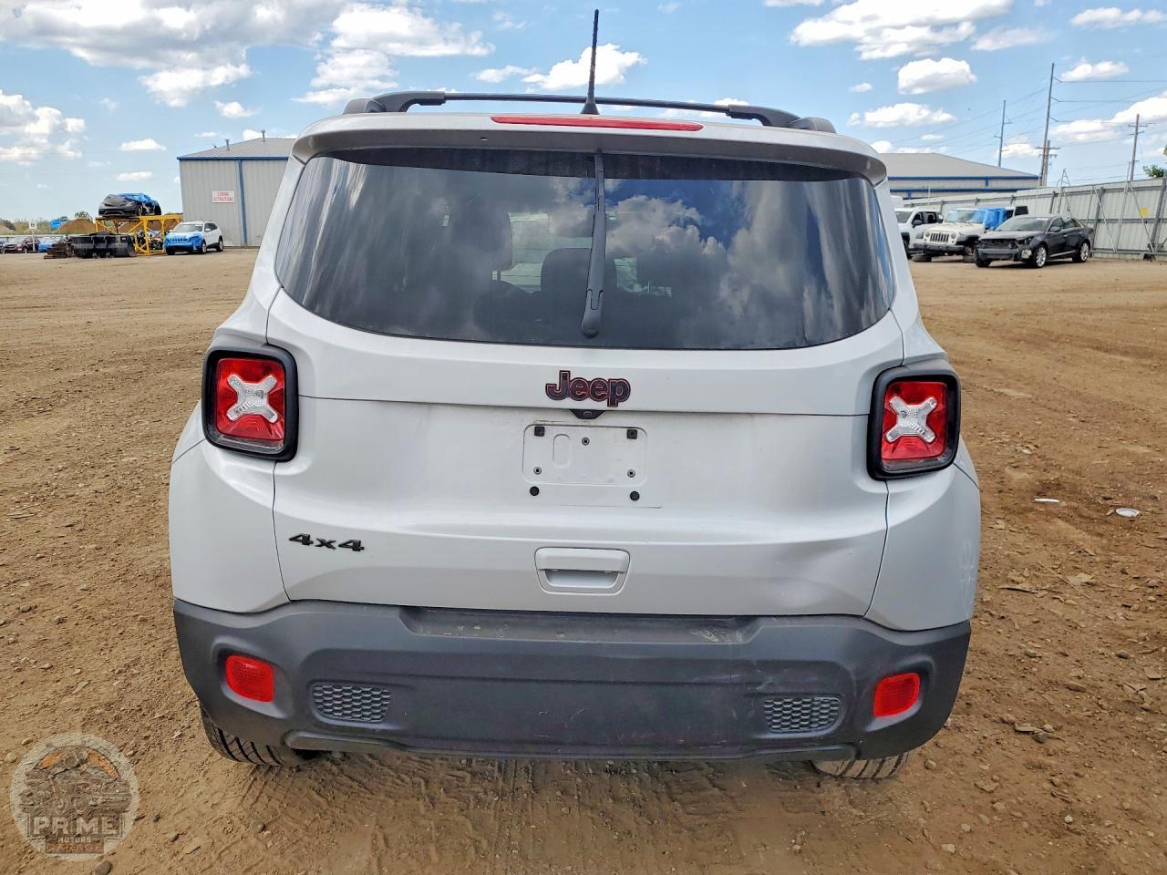 2020 JEEP RENEGADE — фото 6