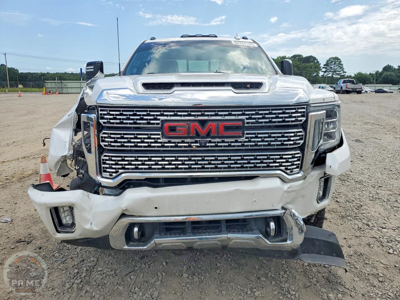 2020 GMC SIERRA — фото 5