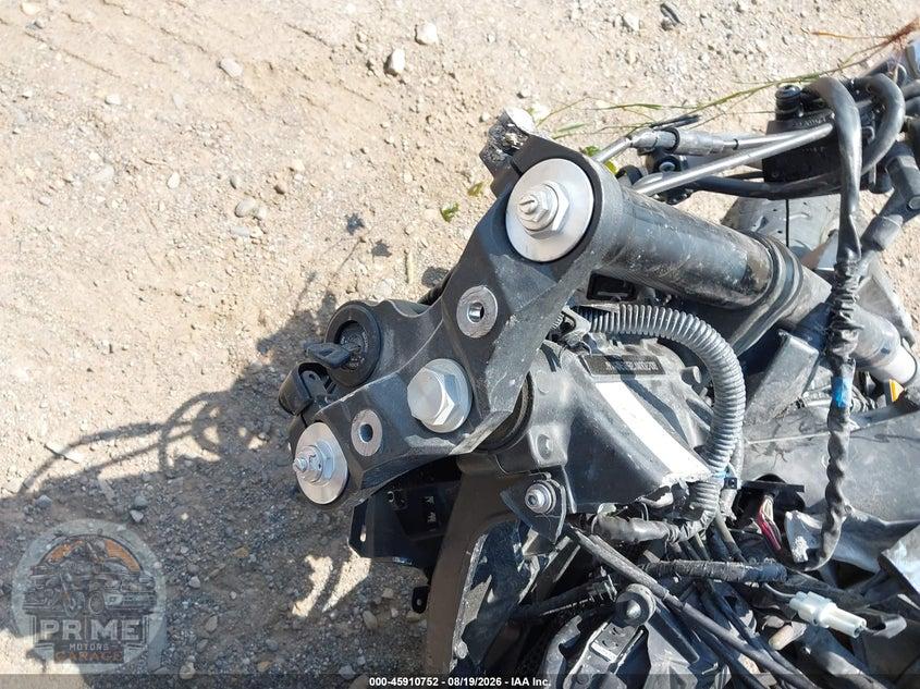 2018 YAMAHA MT09 — фото 7