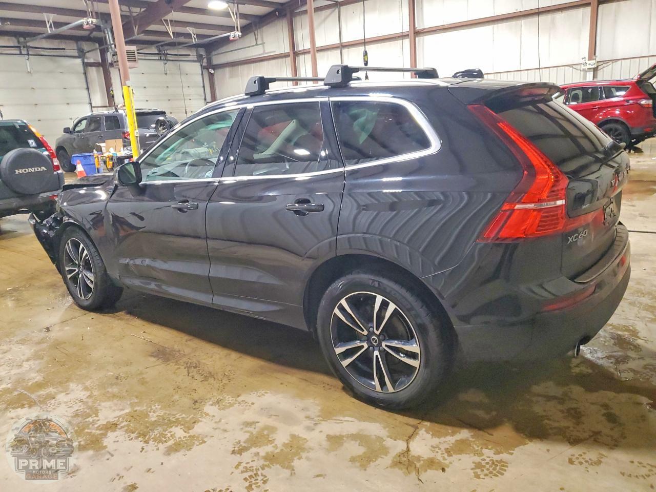 2020 VOLVO XC60 — фото 2