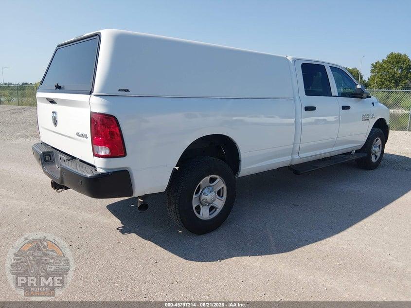 2017 RAM 3500 TRADESMAN  4X4 8' BOX — фото 4