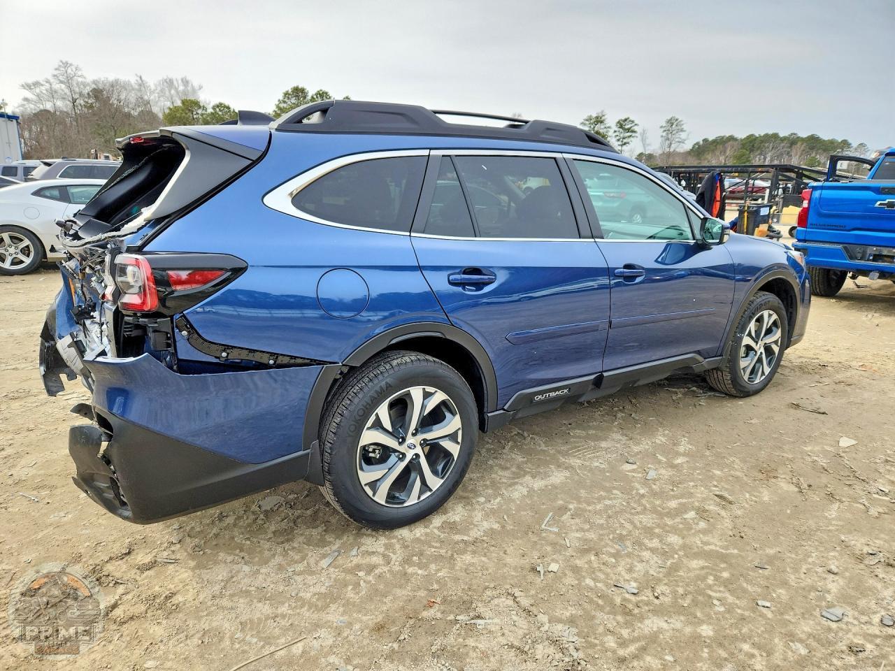 2022 SUBARU OUTBACK — фото 3