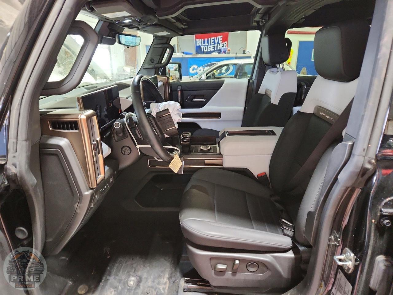 2024 GMC HUMMER — фото 14