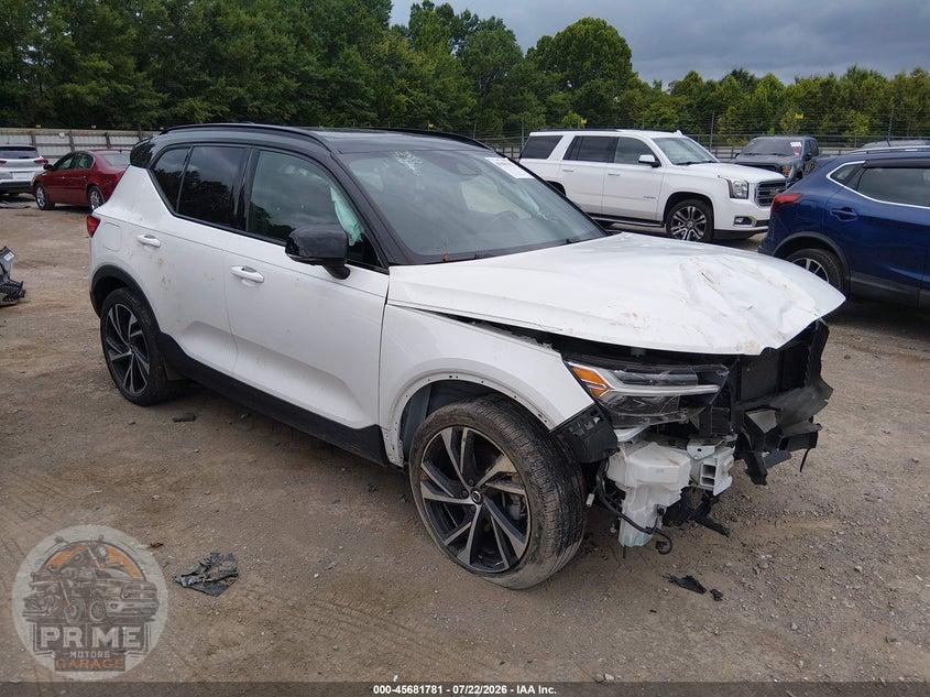 2021 VOLVO XC40 T5 R-DESIGN — фото 1