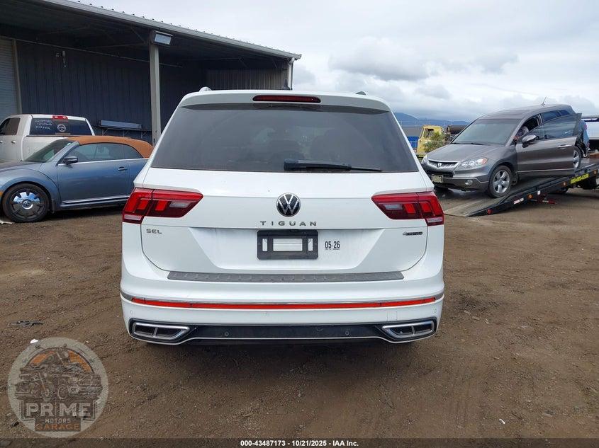2022 VOLKSWAGEN TIGUAN 2.0T SEL R-LINE — фото 16