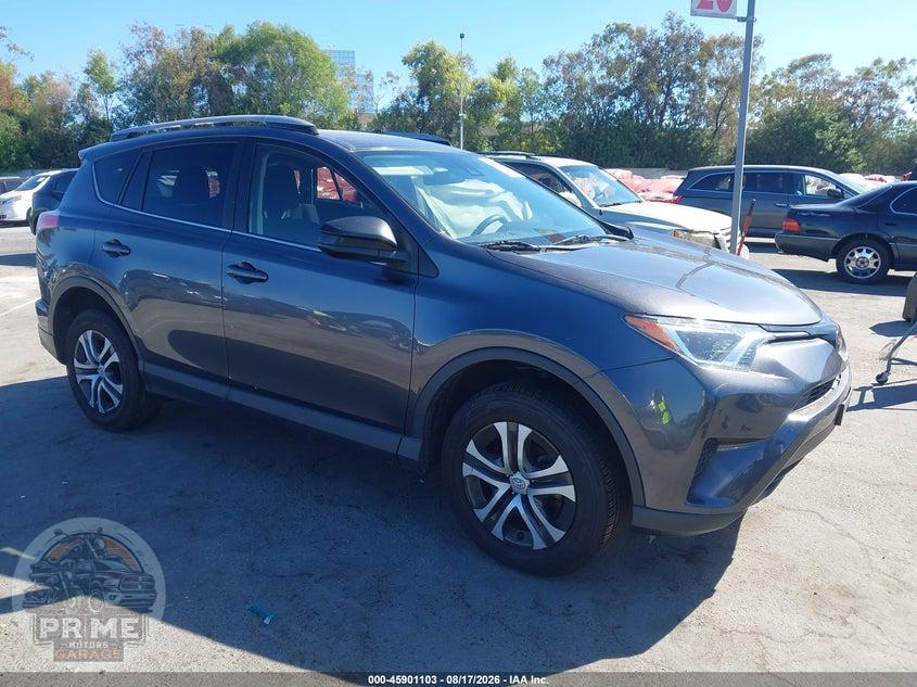 2018 TOYOTA RAV4 LE — фото 1