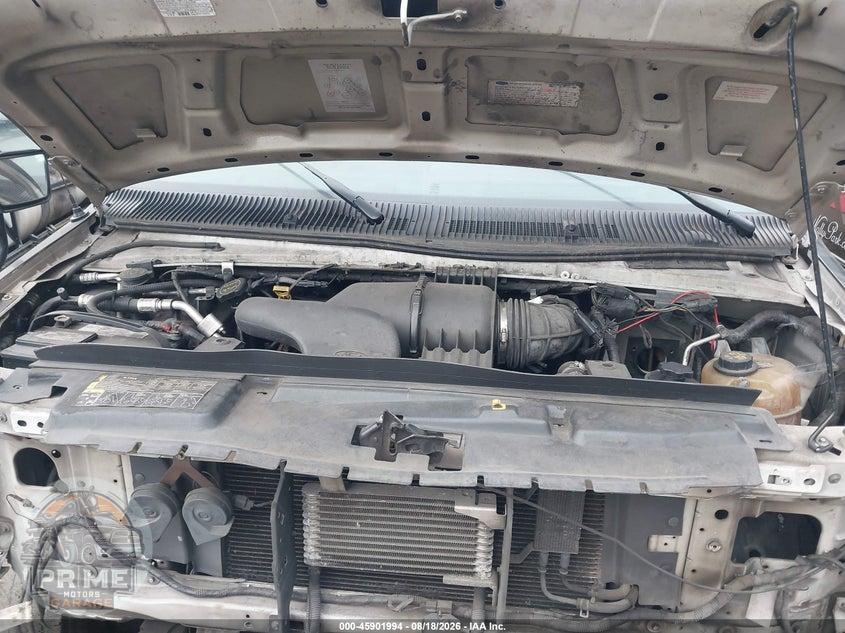 2011 FORD E-350 CUTAWAY — фото 9