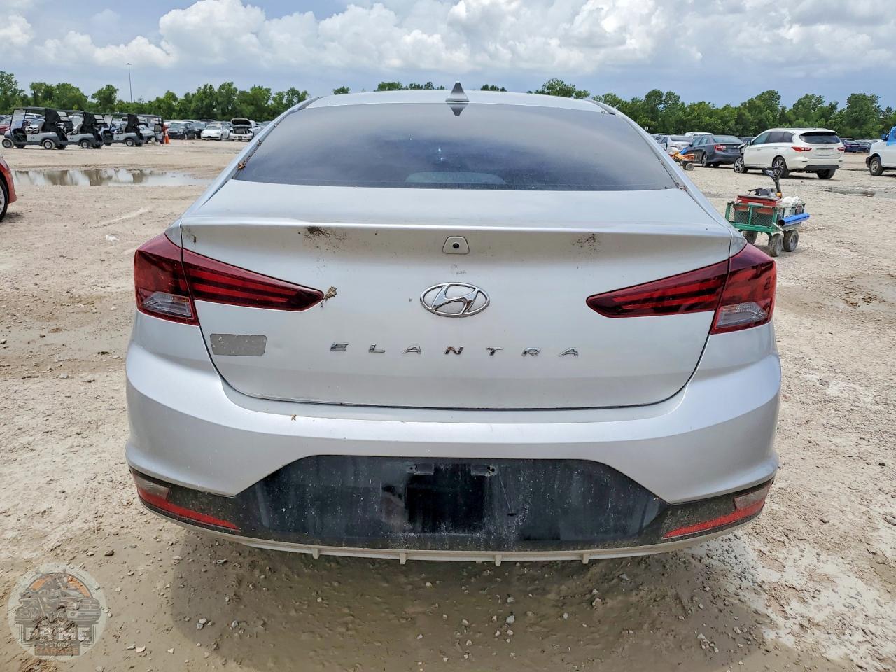 2020 HYUNDAI ELANTRA — фото 6