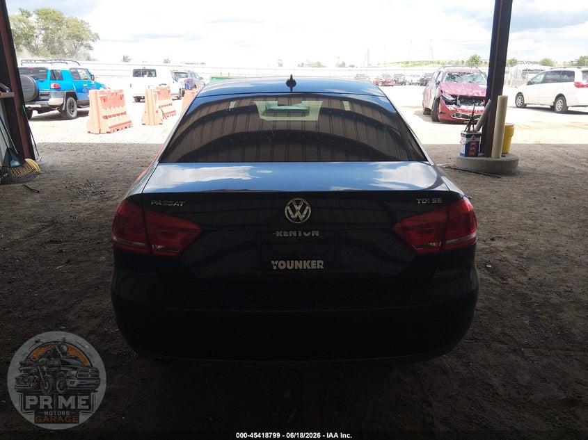 2014 VOLKSWAGEN PASSAT 2.0L TDI SE — фото 16