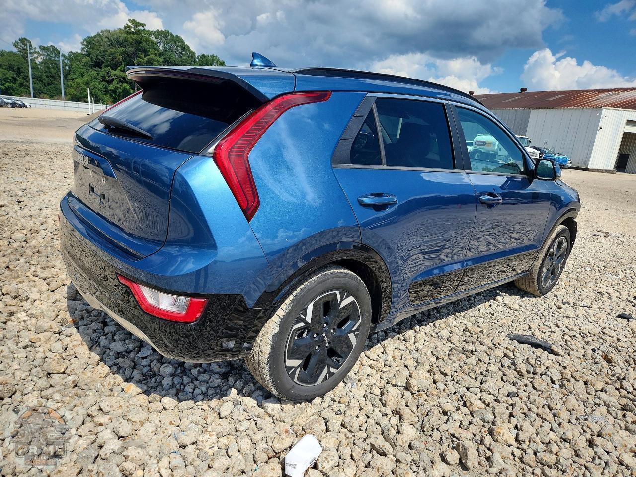 2024 KIA NIRO — фото 3