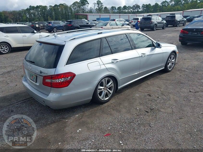 2011 MERCEDES-BENZ E 350 4MATIC — фото 4