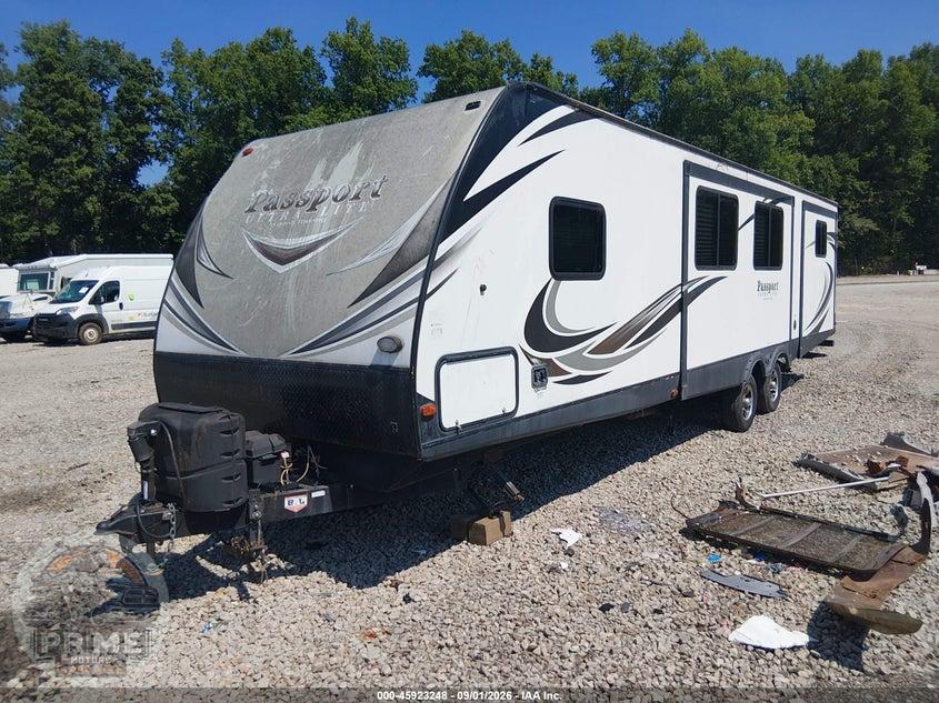 2017 KEYSTONE RV PASSPORT GRAND TOURING 3350BH TRAVEL TRAILER — фото 2
