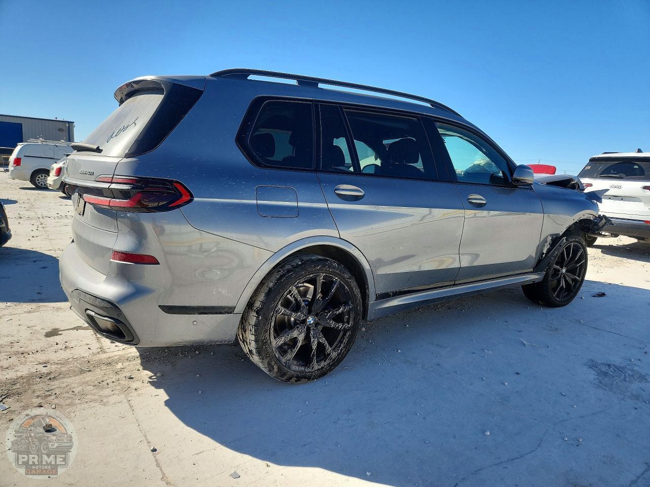 2024 BMW X7 — фото 3