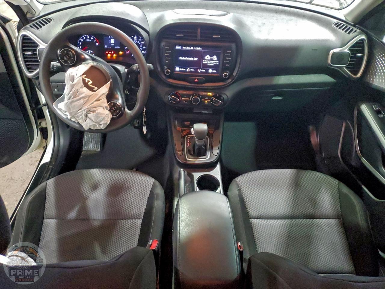 2022 KIA SOUL — фото 8