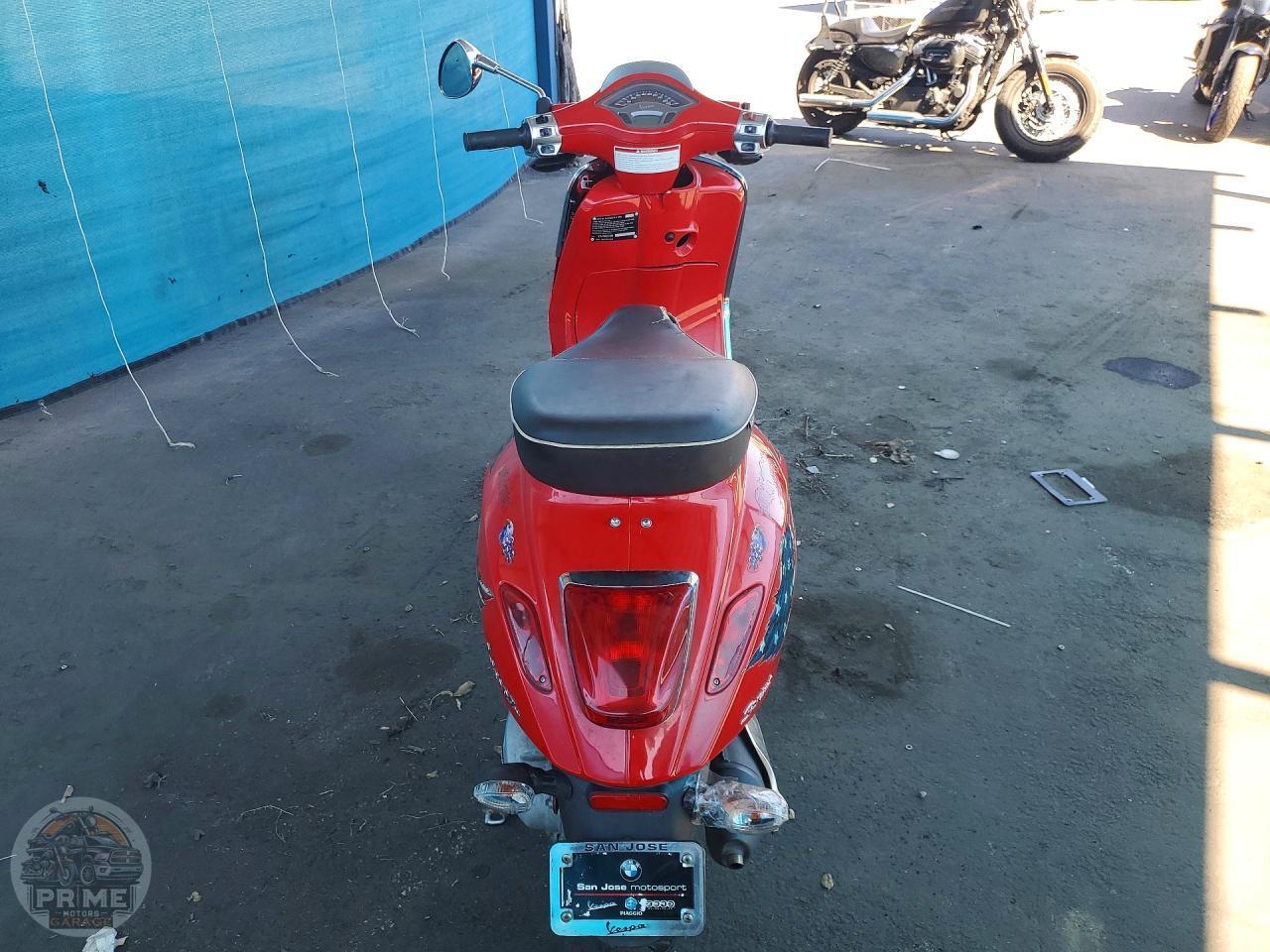 2016 VESPA SPRINT — фото 4