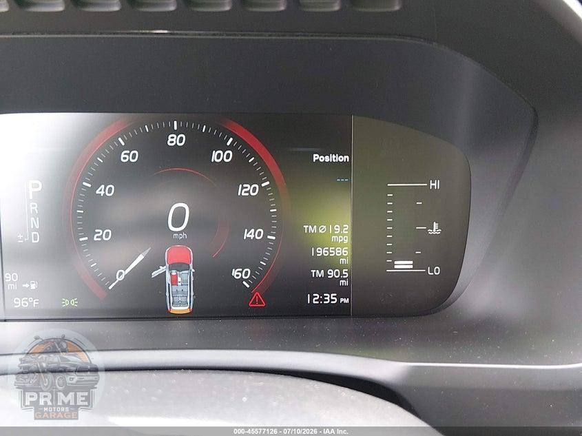 2018 VOLVO XC90 T5 MOMENTUM — фото 15