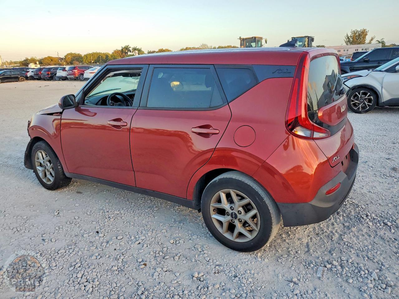 2022 KIA SOUL — фото 2