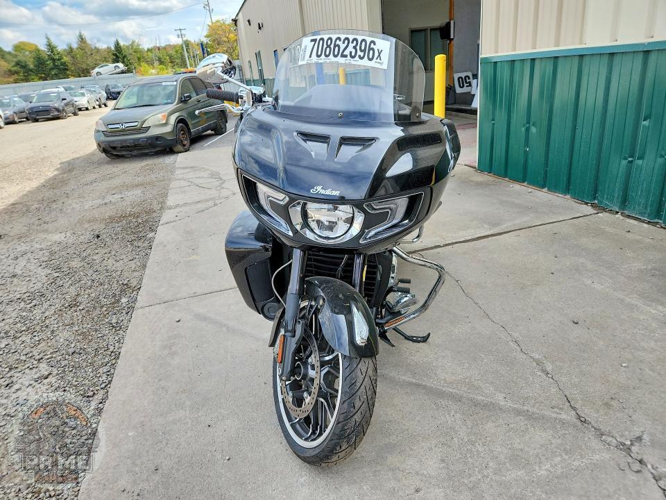 2023 INDIAN MOTORCYCLE CO. PURSUIT — фото 2