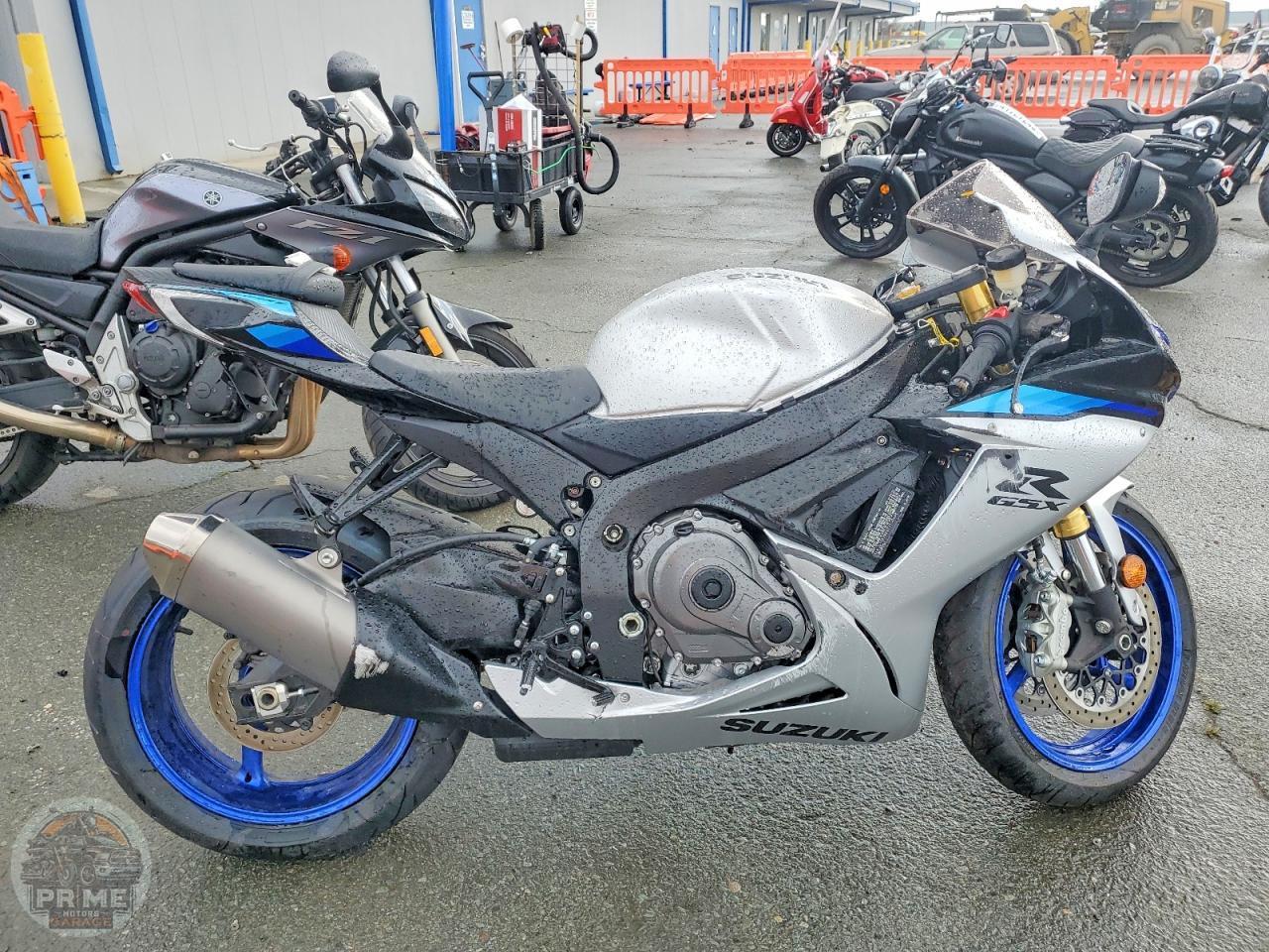 2026 SUZUKI GSX R750 — фото 1