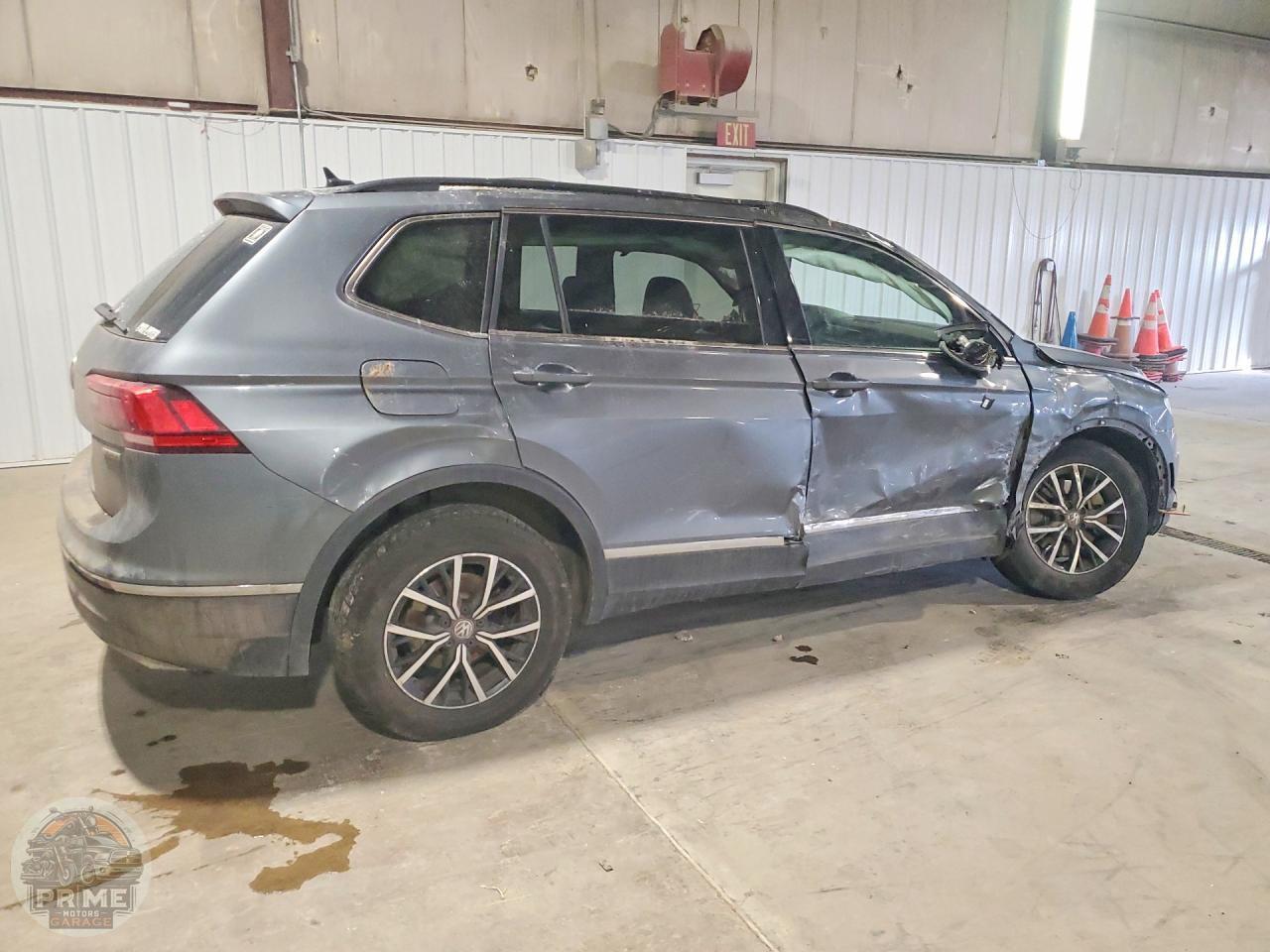 2021 VOLKSWAGEN TIGUAN — фото 3