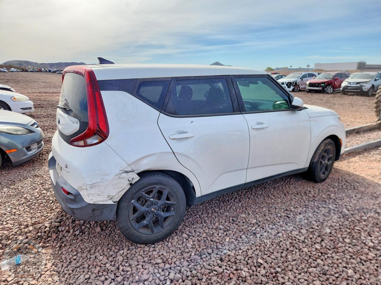 2020 KIA SOUL — фото 3